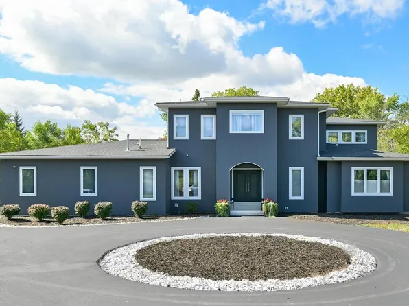 8825 North Spruce ROAD, River Hills, WI 53217