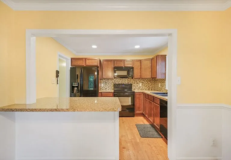 948 Ficklen Rd — Photo 16