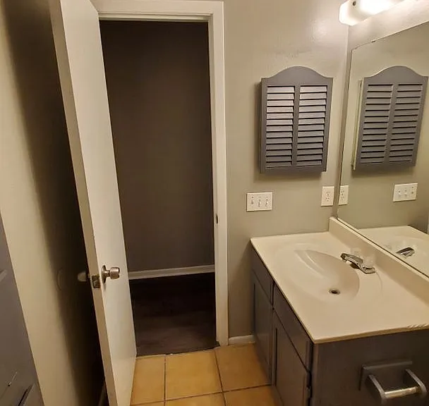 4704 Oakfield Way — Photo 22