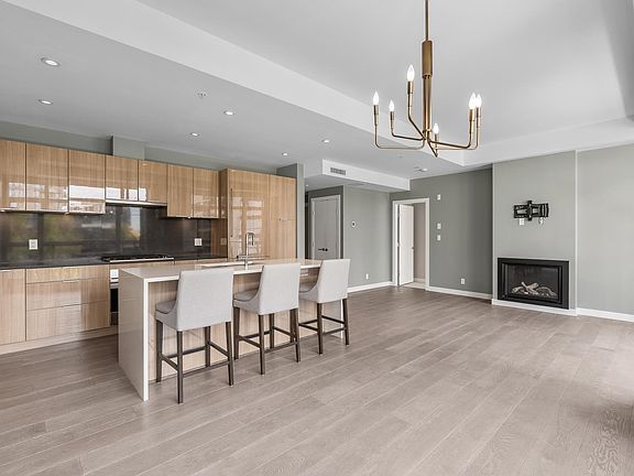 4th image of 105 W 2nd St #411