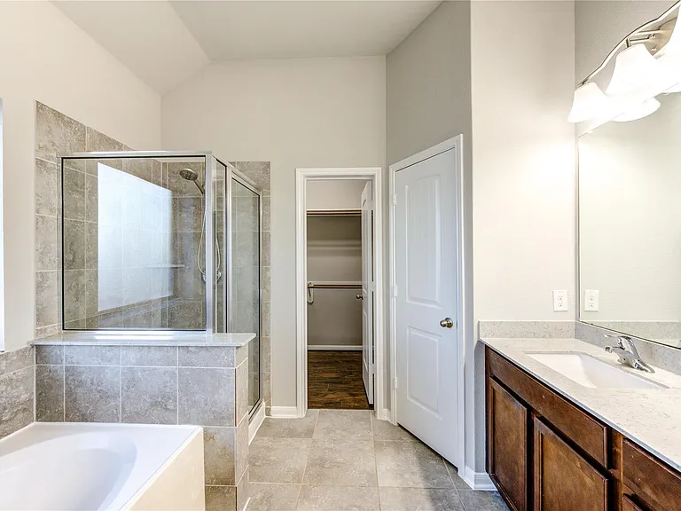 5314 Silver Ledge Dr — Photo 25