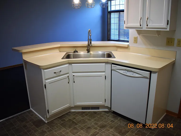 2200 Ranchview Ln N #140 — Photo 9