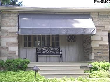 3rd image of 550 Joan Ave