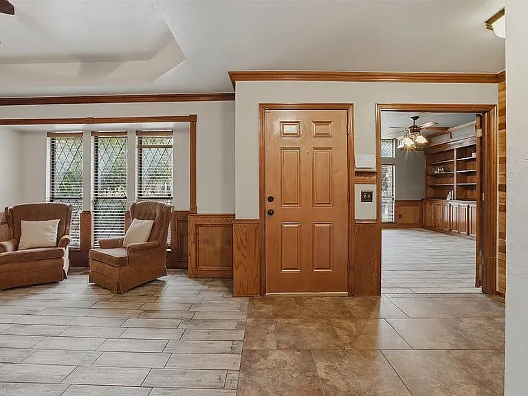 14125 Osage Dr — Photo 2