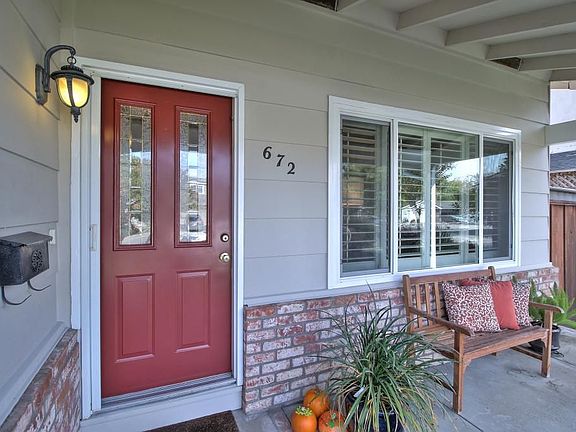 3rd image of 672 Bolivar Dr