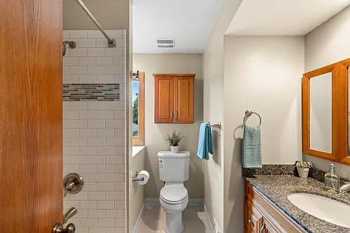 upper bathroom