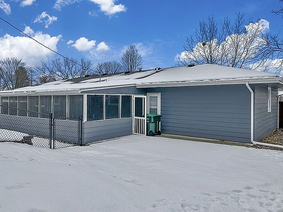 2nd image of 1321 Glendale Ave