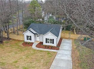 7330 Walterboro Rd, Charlotte, NC 28227