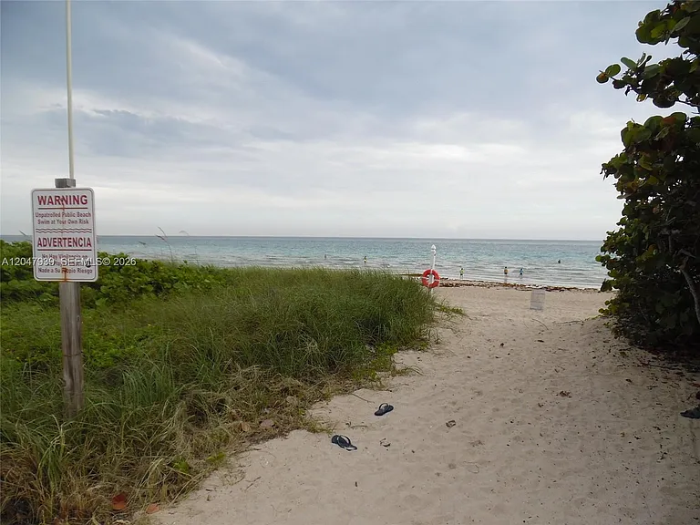 8911 Collins Ave #1102 — Photo 2