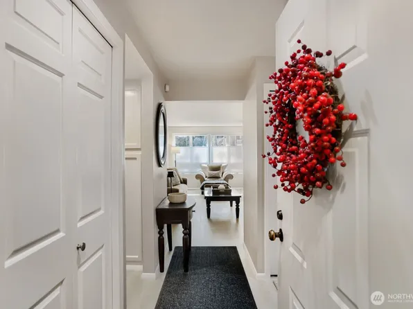 6300 Sand Point Way NE #103, Seattle, WA 98115