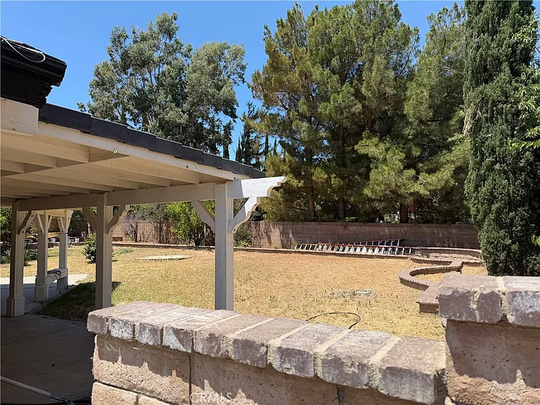 41527 Myrtle St — Photo 14