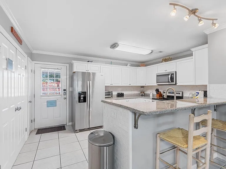 241 Ellis Rd #50 — Photo 9