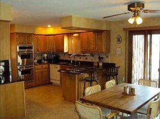 15 Ron Ct, Commack, NY 11725