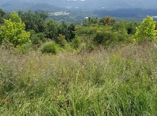 104 Fortress Rdg #13, Weaverville, NC 28787