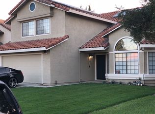 830 Colonial Ln, Tracy, CA 95376