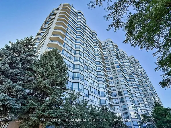 7300 Yonge St #1101, Vaughan, ON L4J 7Y5