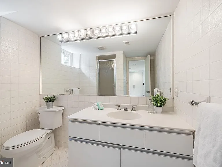 3612 Ridgeway Ter — Photo 56