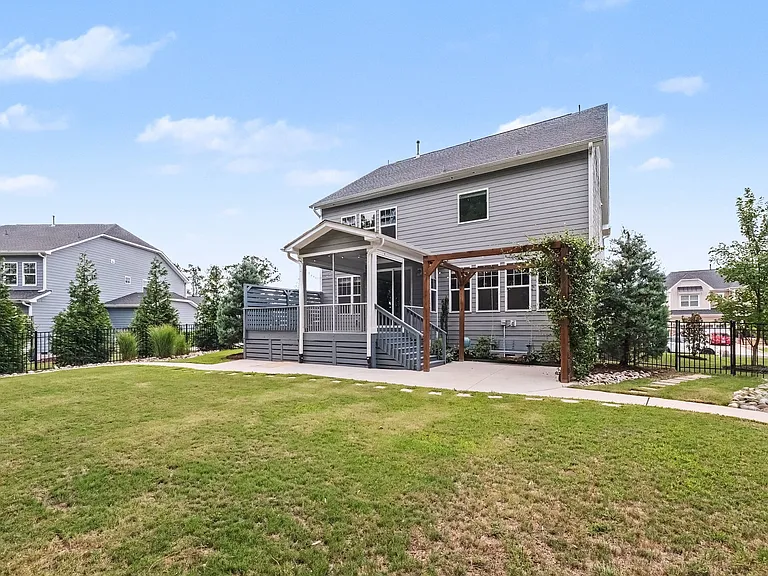 138 Legacy Falls Dr — Photo 22