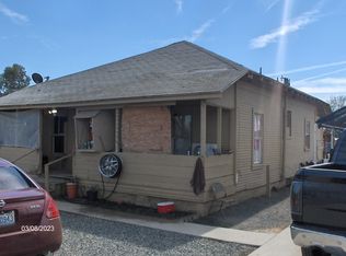 771 W Compton Ave, Pixley, CA