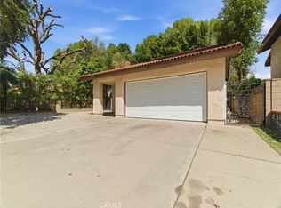 19745 Lull St, Winnetka, CA 91306