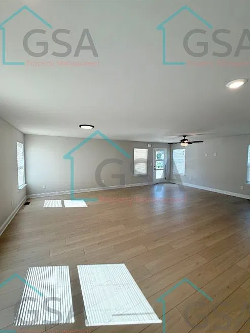 2 bed, 1230 sqft, $1,500 — Photo 4