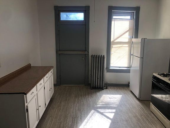 5th image of 3558 Tennessee Ave