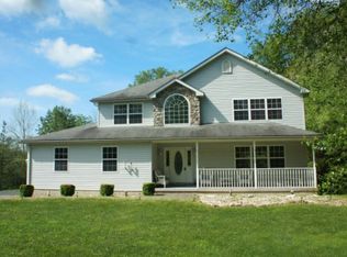 157 Towering Ct, Saylorsburg, PA 18353