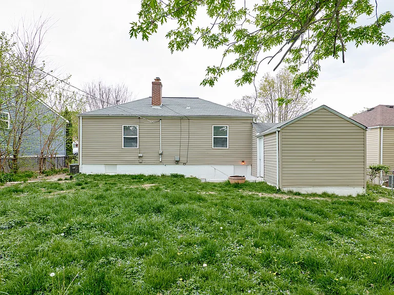 10214 Saint Anthony Ln — Photo 18