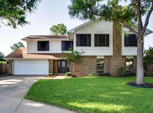 3105 Ruby St, Bedford, TX 76021