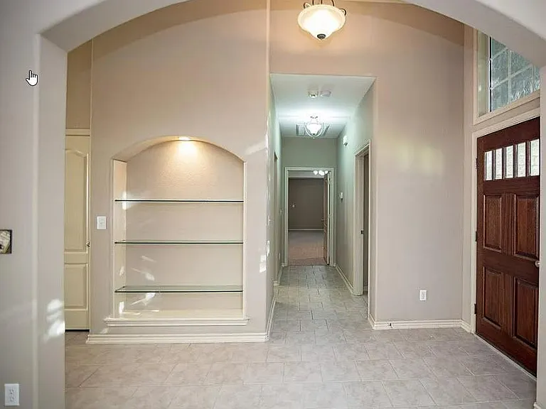 202 Crosswind Dr — Photo 6