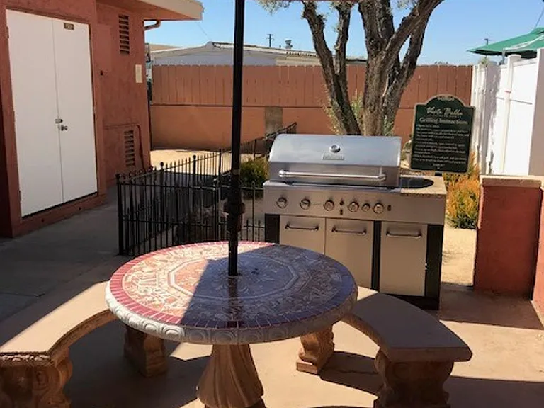 Vista Bella Apartment Homes — Photo 47