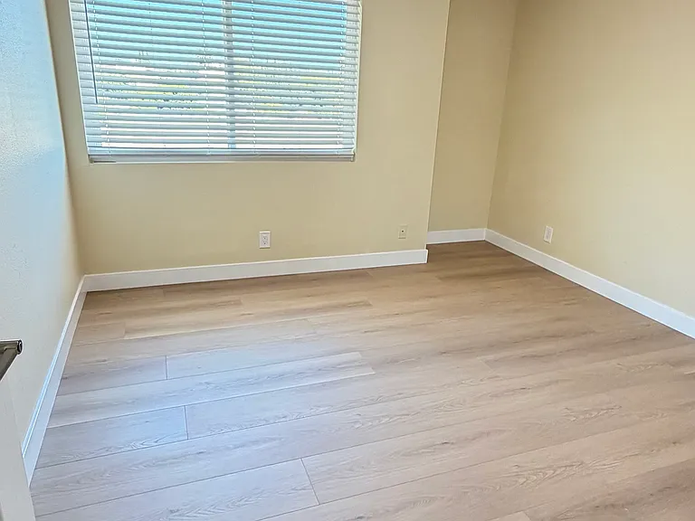 420 W Garfield Ave #1 — Photo 4
