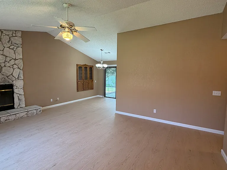 4980 E Heaton Ave #115 — Photo 6