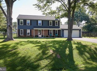 17213 Whites Rd, Poolesville, MD 20837