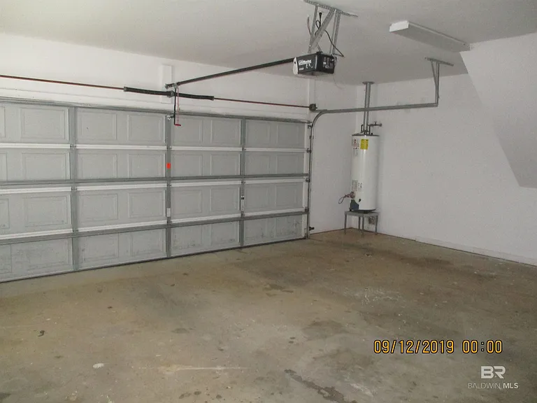 9153 Parliament Cir — Photo 29