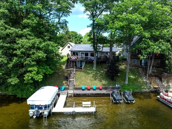 1171 N Crooked Lake Dr, Lake, MI 48632