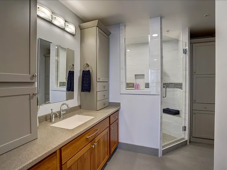 625 N Segoe Rd — Photo 18