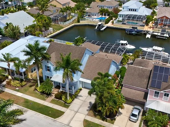 5727 Sea Trout Pl, Apollo Beach, FL 33572