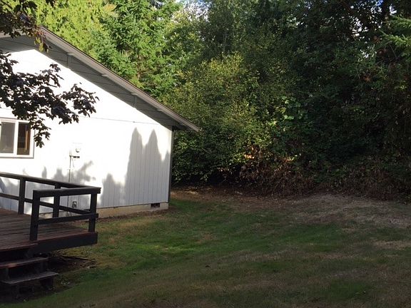 4th image of 8852 Tracyton Blvd NW