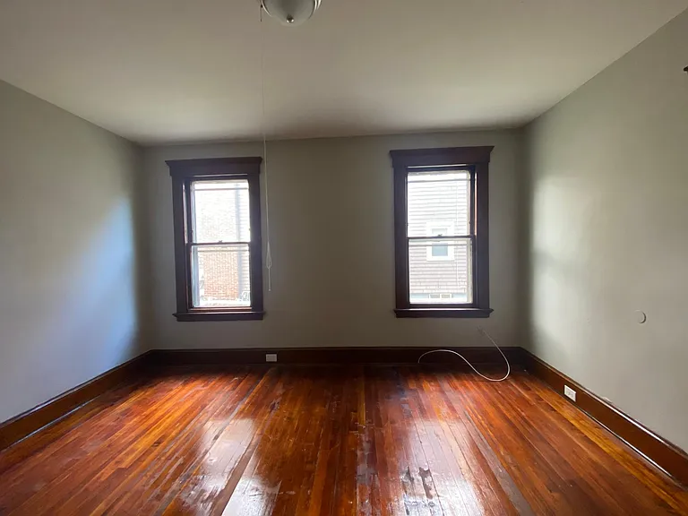 85 Hubinger St #2 — Photo 4