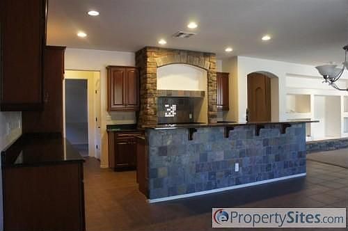 4th image of 14314 W Laurel Ln