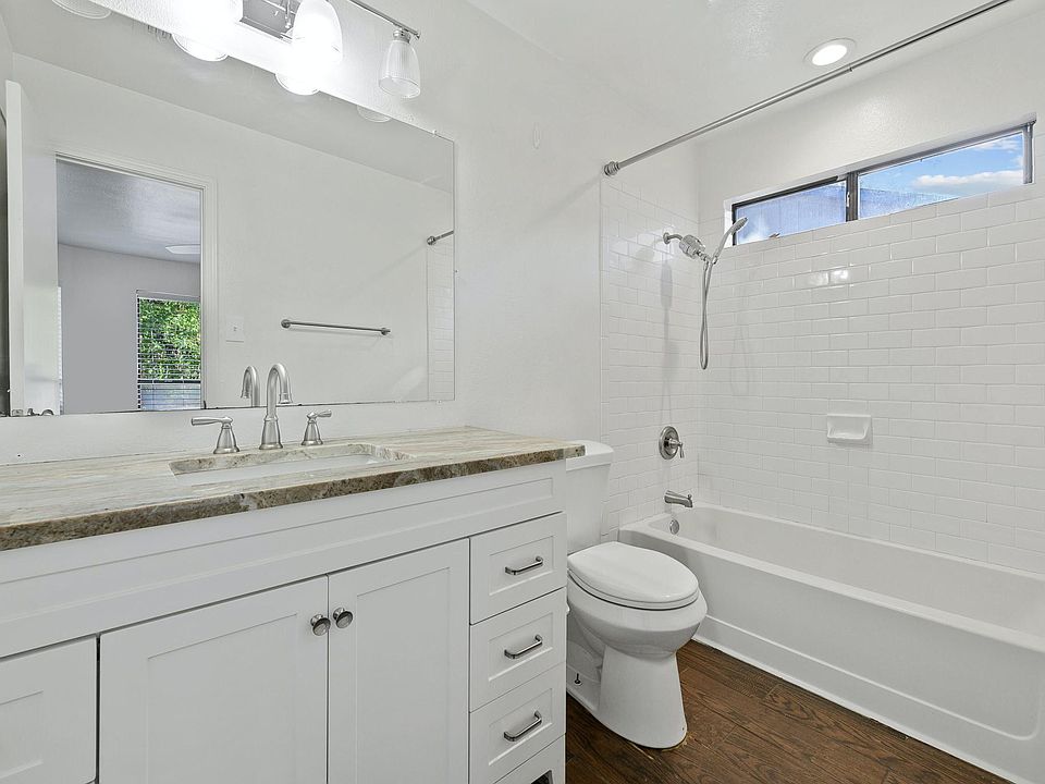 1st image of 4217 Alexandria Dr
