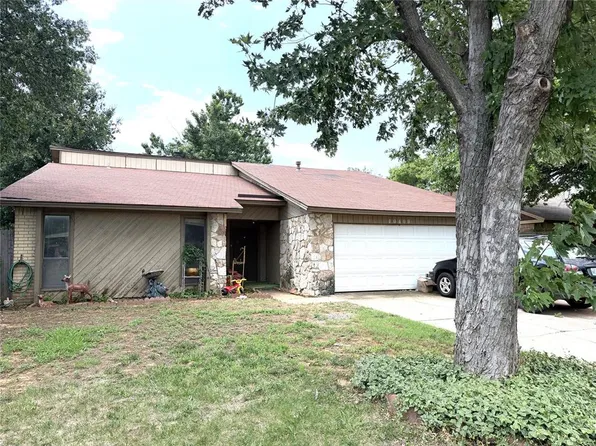 10408 NW 40th St, Yukon, OK 73099