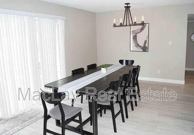 1732 E Hermosa Dr — Photo 13