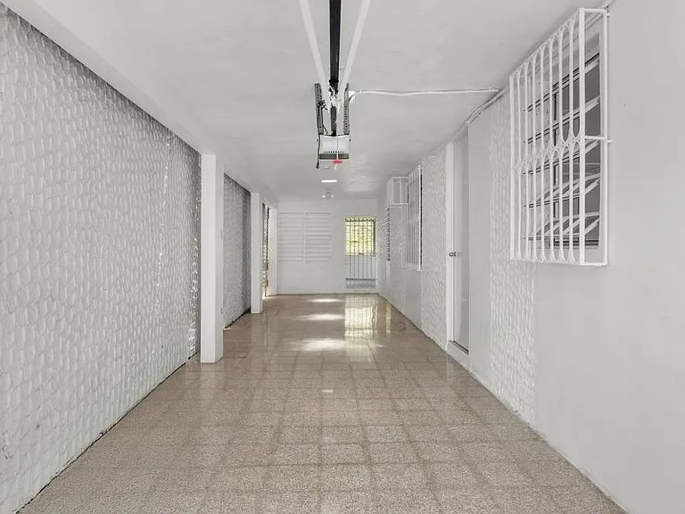 PARTE BAJA Calle 27 Blq W13 Urb Bella Vista — Photo 19