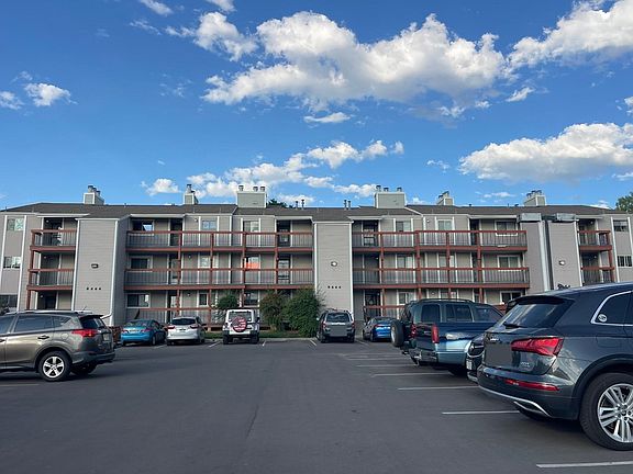 3rd image of 8666 Decatur St APT 261