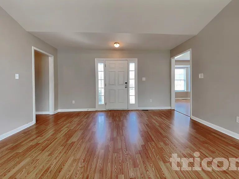 51 Bear Oak Dr — Photo 3