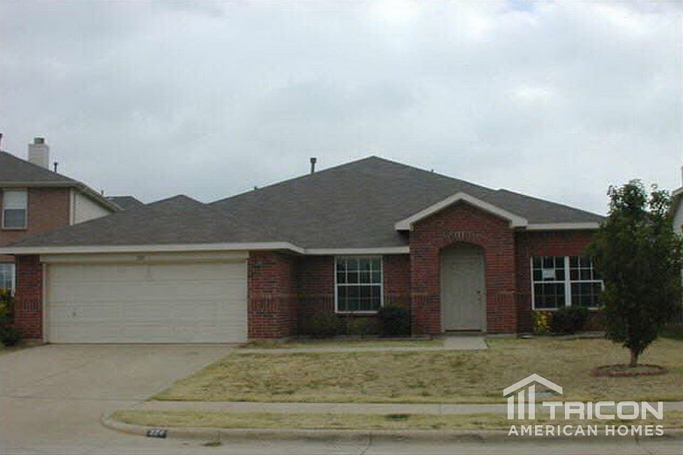 1st image of 324 Sun Meadow Ln