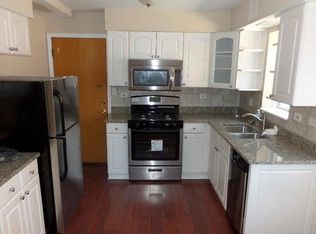 2800 N 72nd Ct APT 2, Elmwood Park, IL 60707