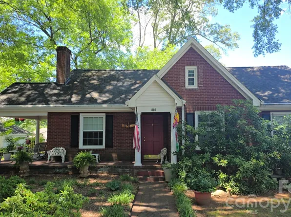 806 S Main Ave, Newton, NC 28658